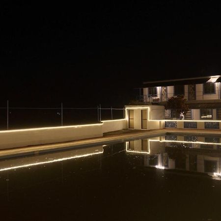 Santorini Vasai Resort Dış mekan fotoğraf