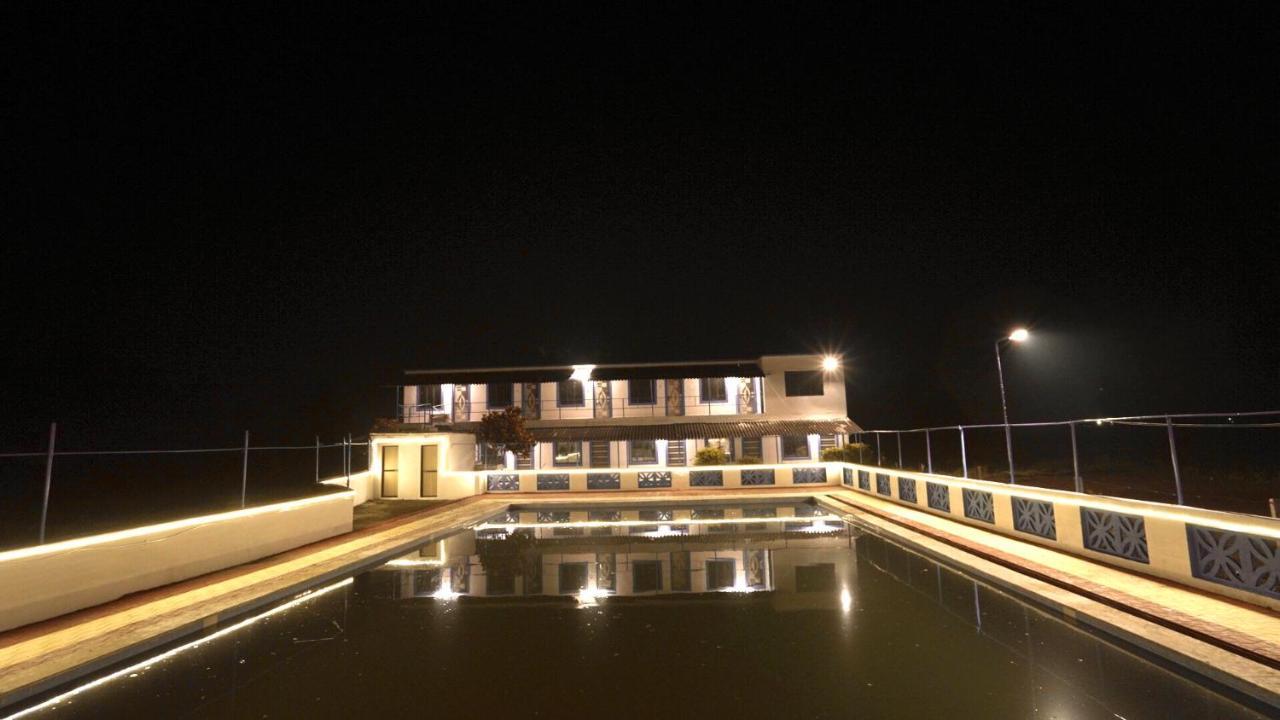 Santorini Vasai Resort Dış mekan fotoğraf
